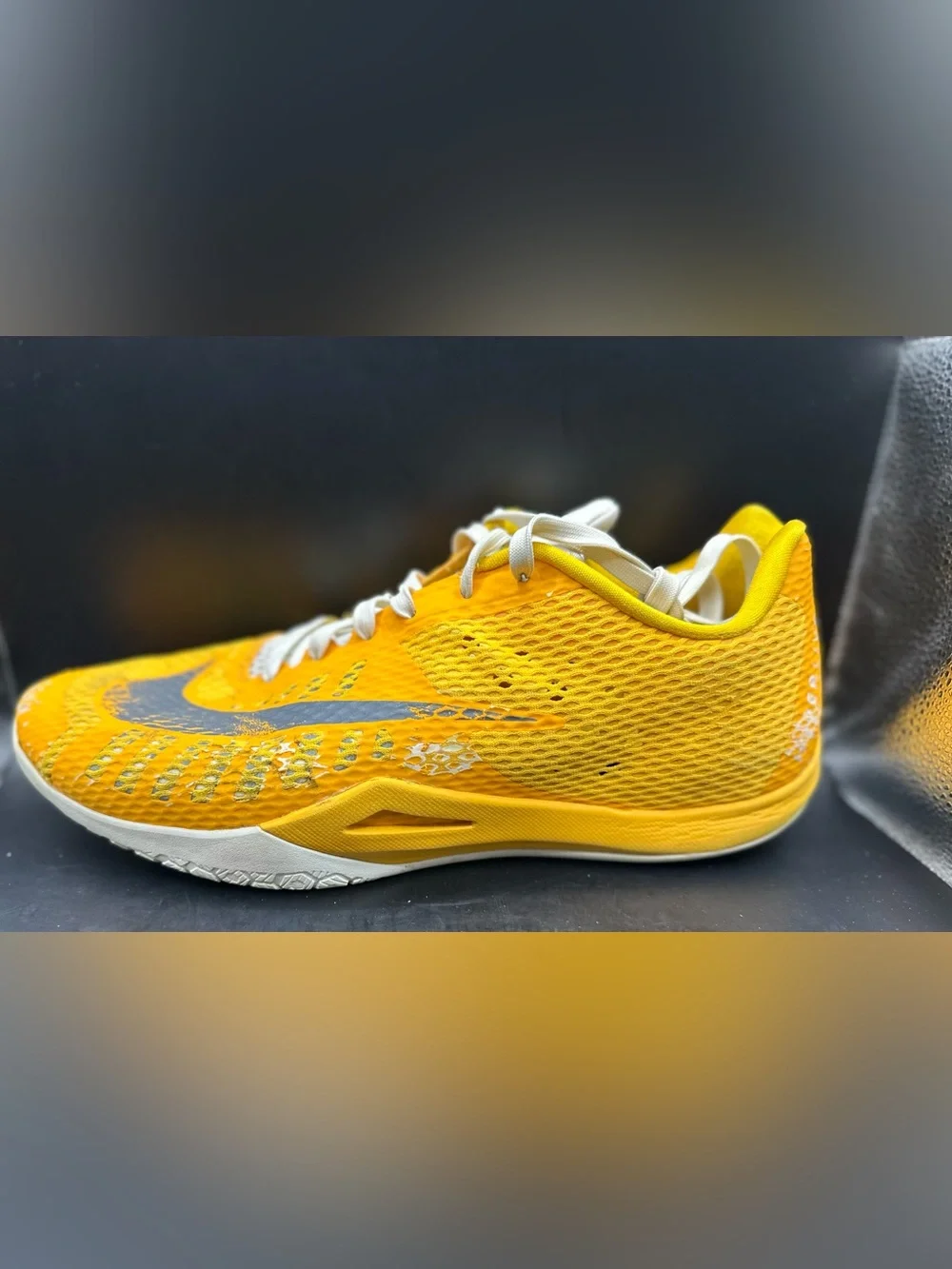 Nike Hyperlive 2015 Men’s Size 13 (USED) 834488 702 Yellow - Basketball Shoes
